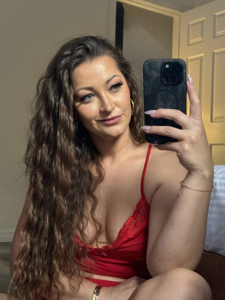 Dani Daniels shares candid insight, emphasizing quality over size to avoid serious discomfort.