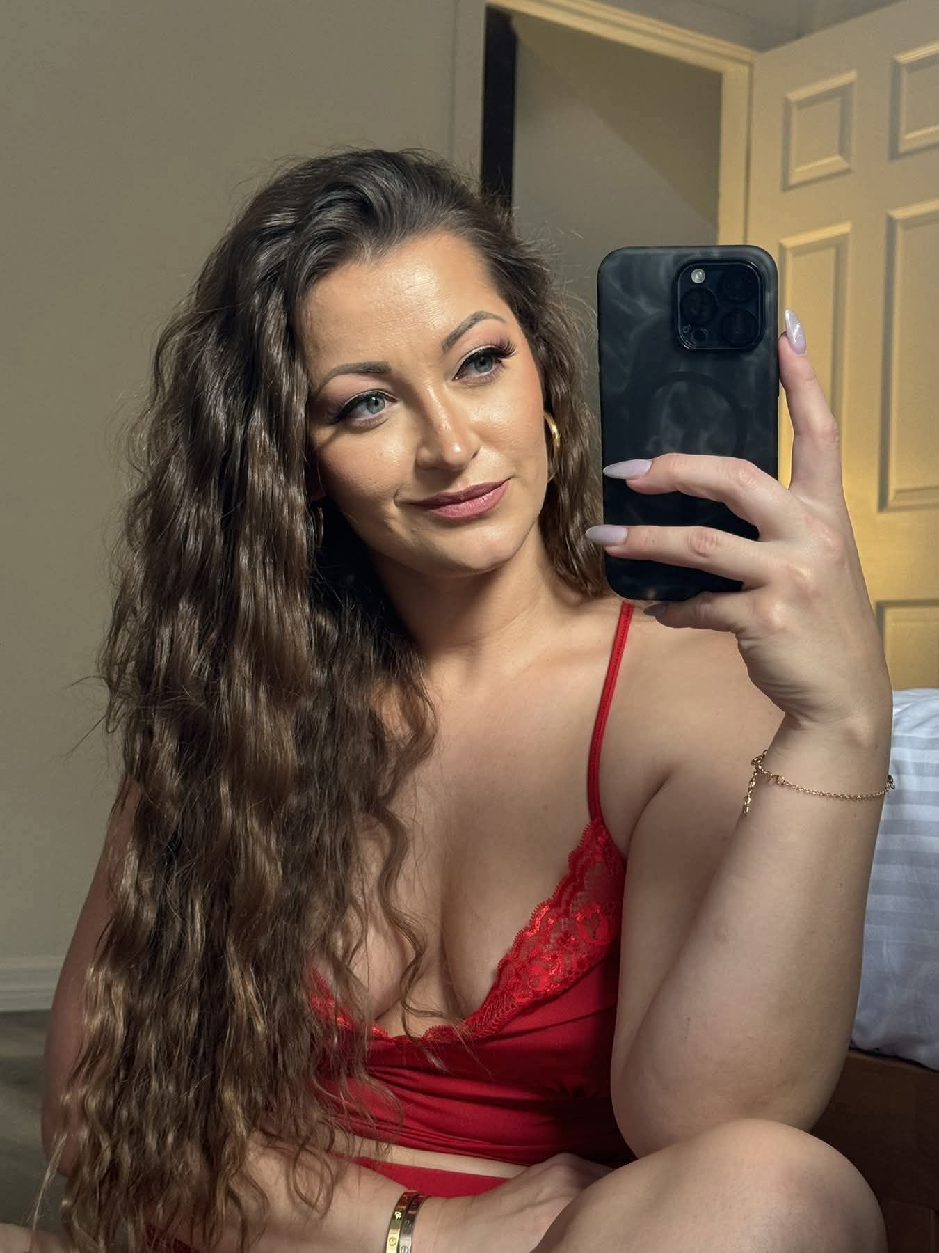 Dani Daniels shares candid insight, emphasizing quality over size to avoid serious discomfort.